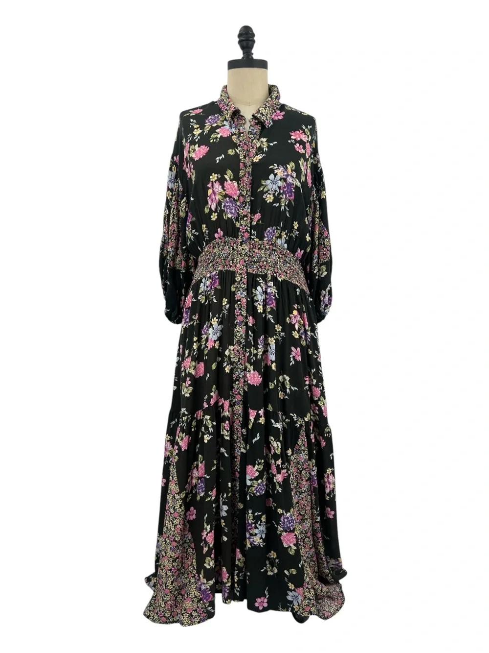Free people, Maxi floral Bohemian Buttoned Puff Sleeve Black & Pink Dress M
